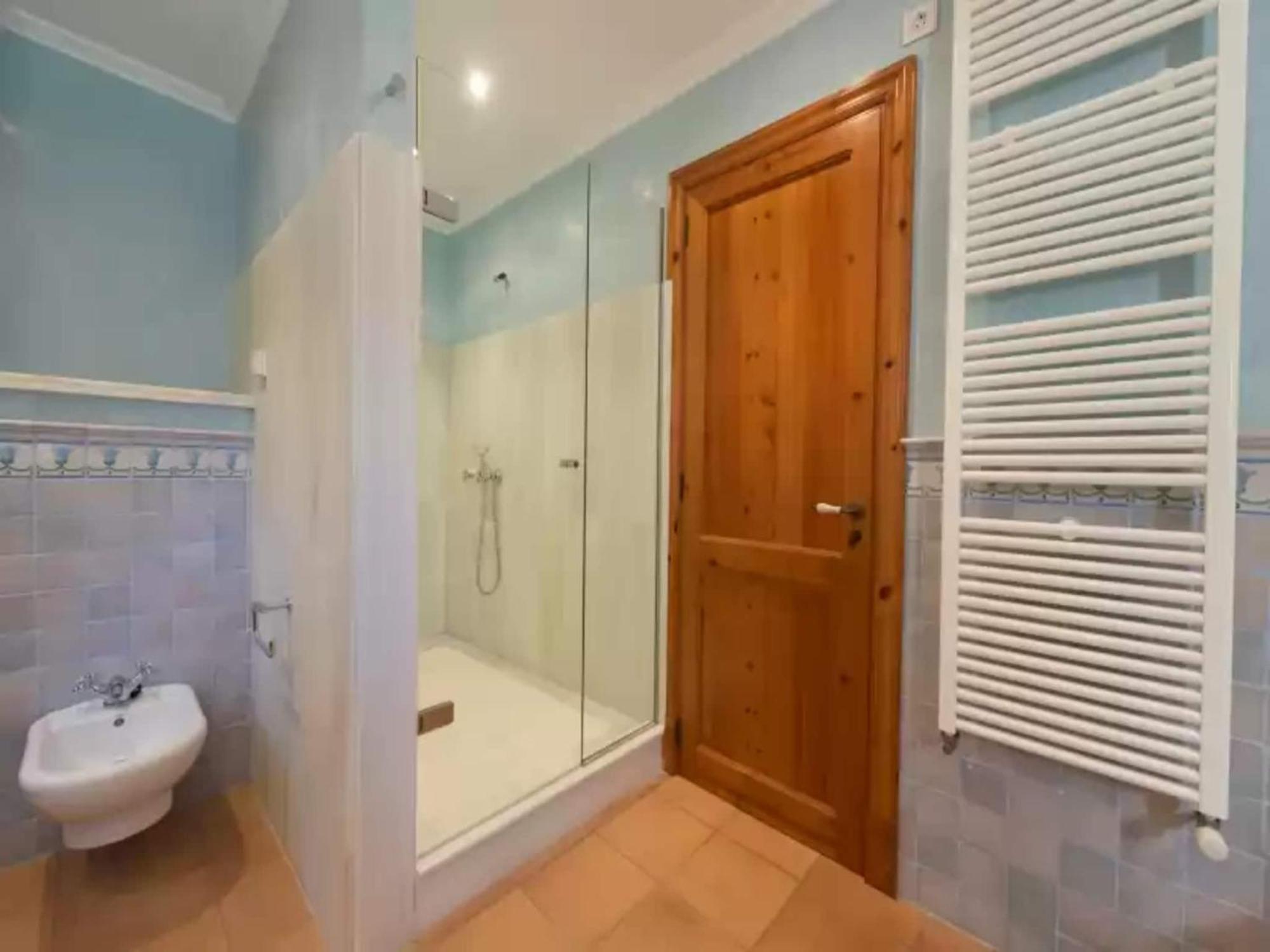 Villa With Private Pool In *