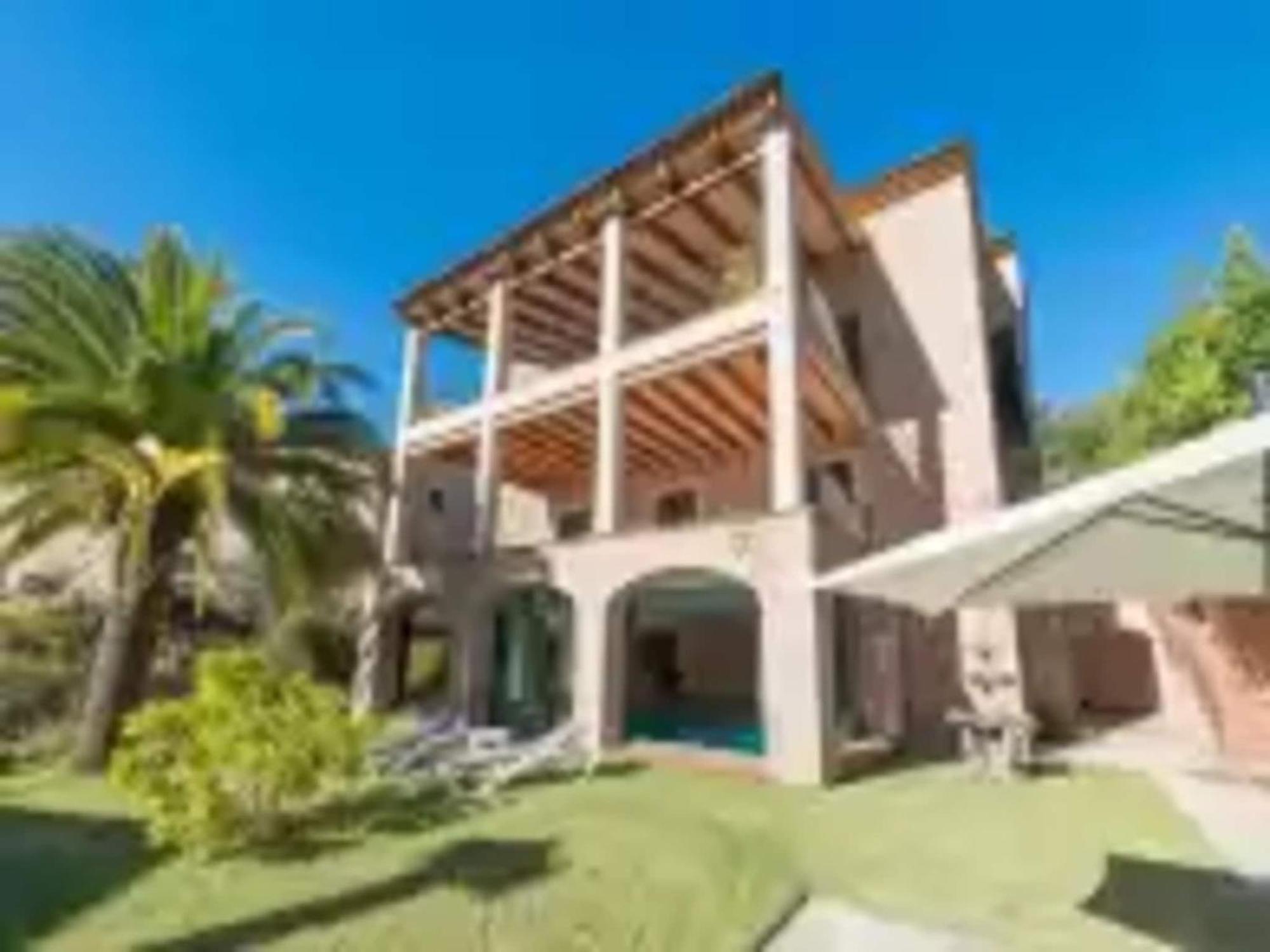 With Private Pool In